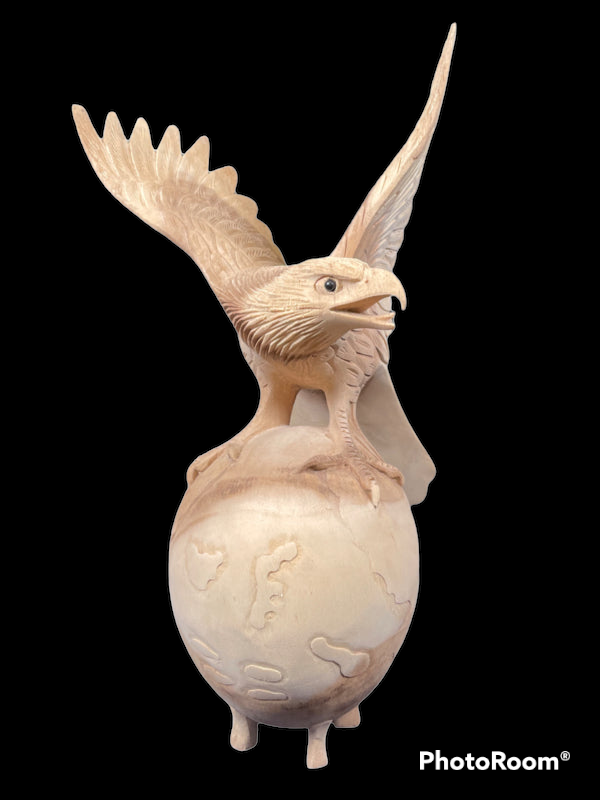 Eagle wings up suar