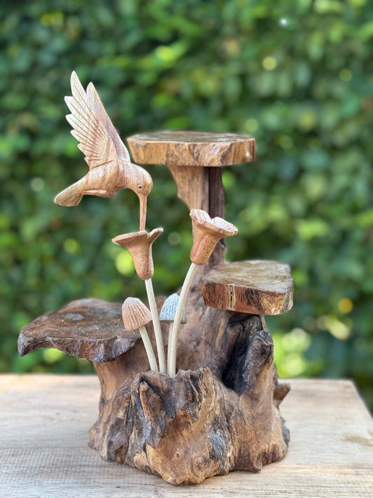Etagère met kolibrie met bloem – 30 cm