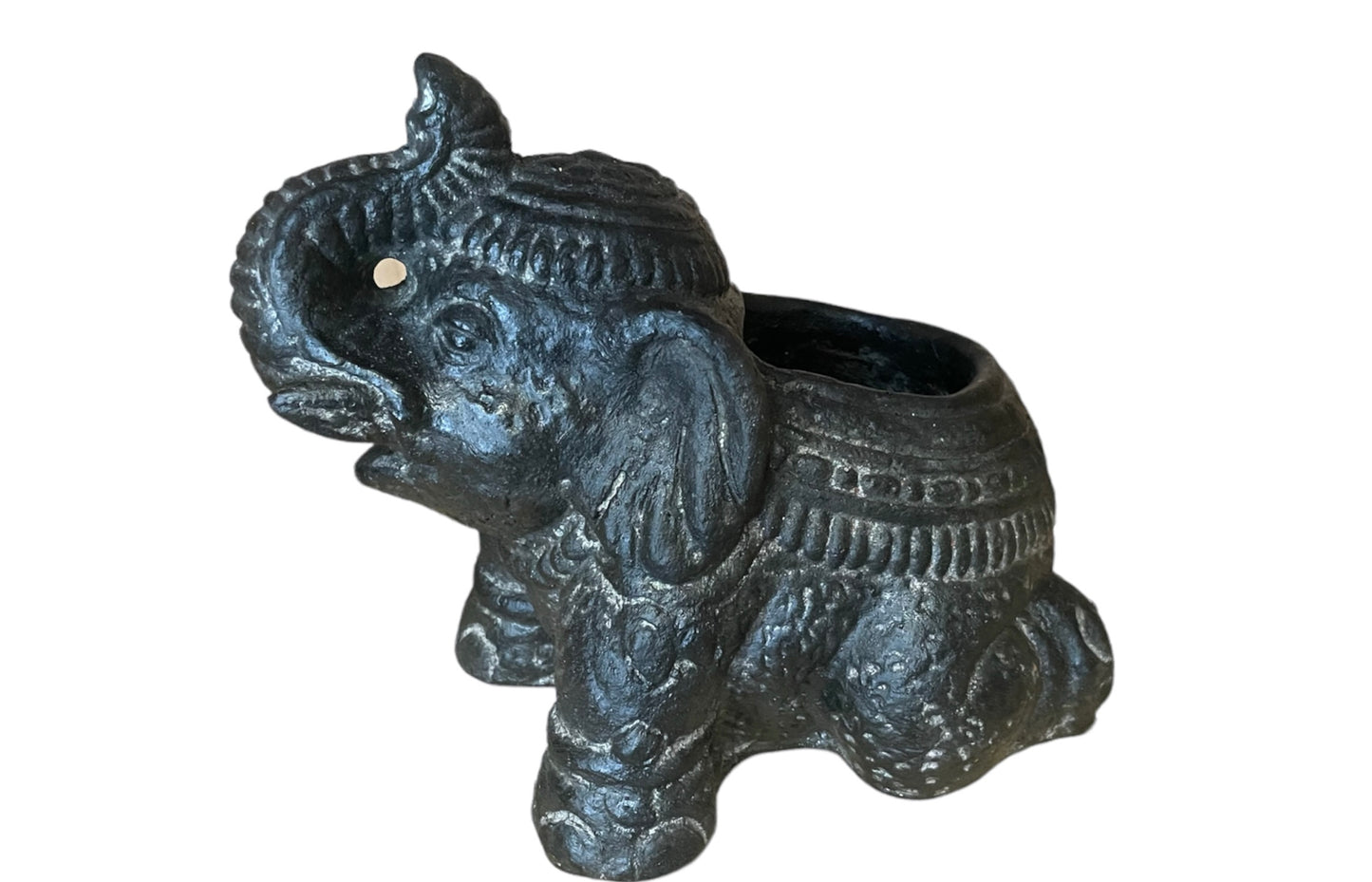Elephant terracotta pot 20cm